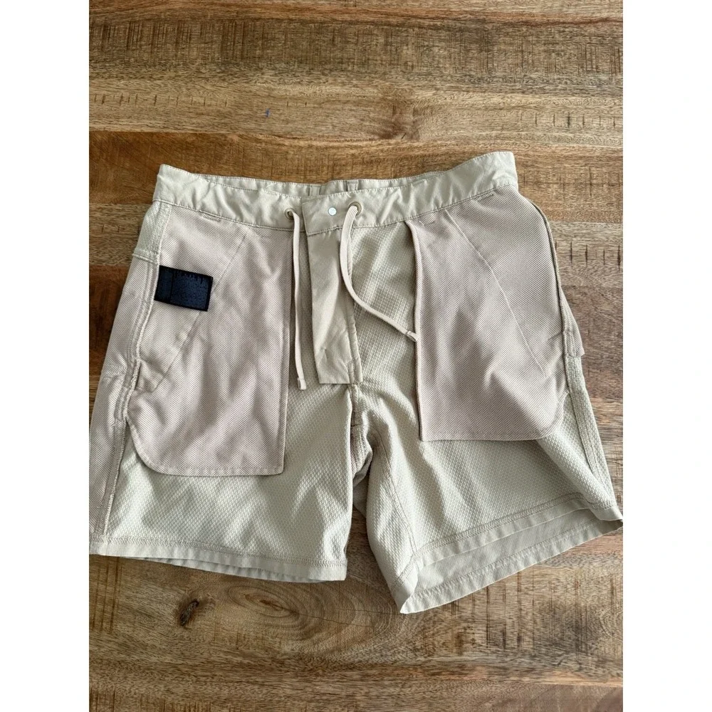 North Face Mens 32 Tan Hiking Shorts Stretch Performance Trail Outdoor Casual